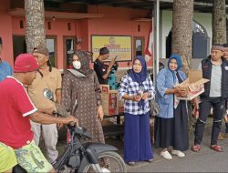 Aksi Sosial di Bulan Ramadhan ‎IWL Berbagi Takjil Sebagai Penyambung dan Pengikat Kebersamaan 