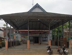 Realisasi Dana Desa  Pekon Ambarawa Timur Tahun Amggaran 2024–2025 di Duga fiktif dan di Mark up.